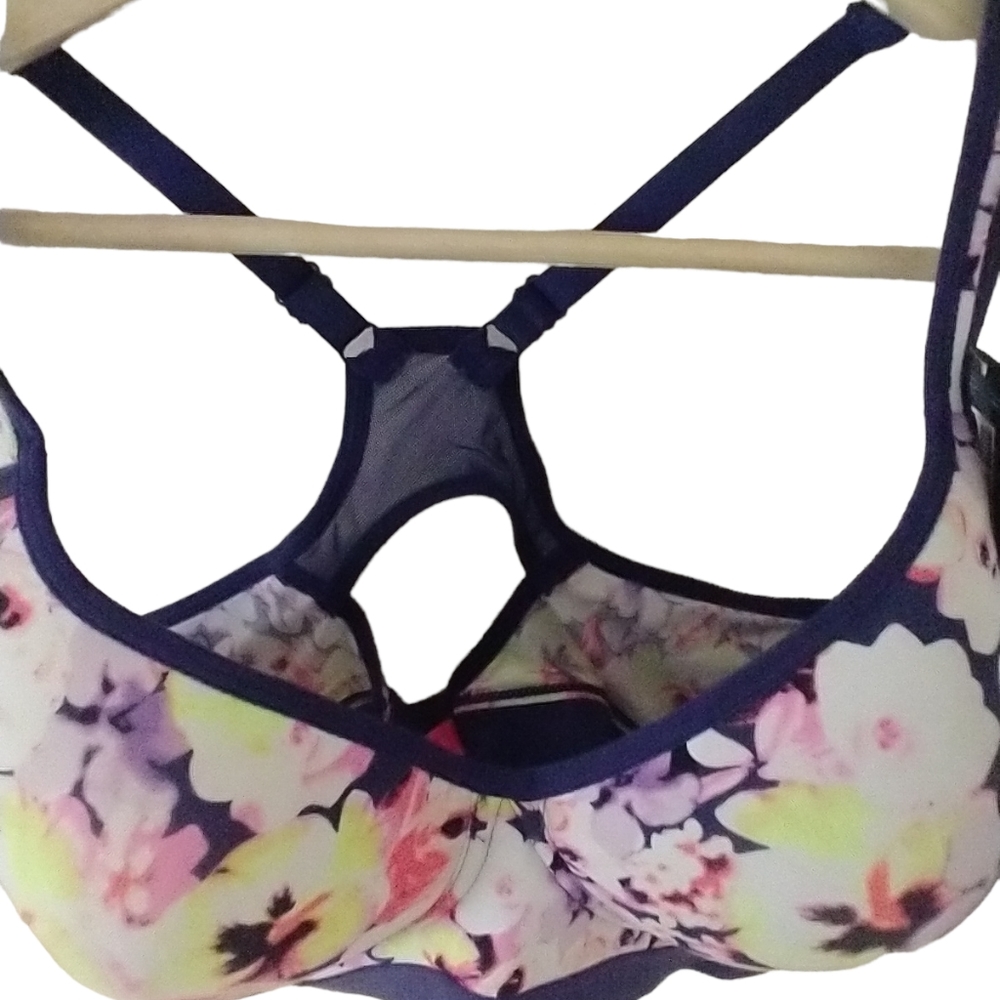YouMita Active Tech Sports Floral Multicolor Bras 60020 Wireless Padded 38D NWT - Picture 2 of 4